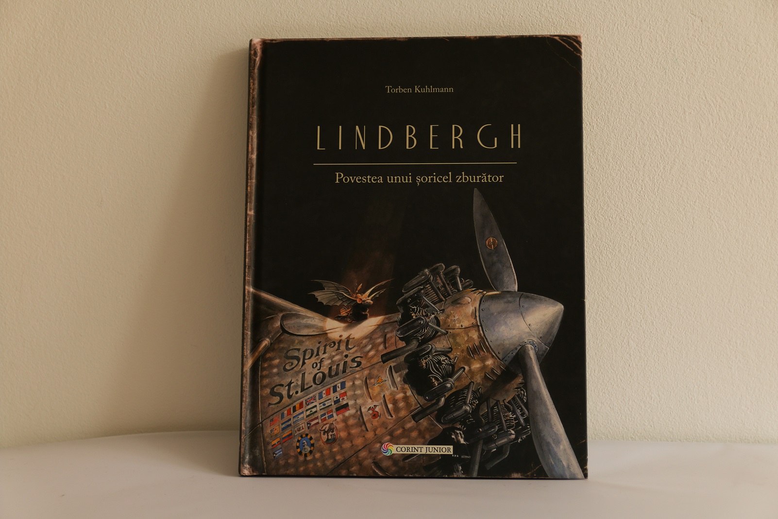 recenzie carte: Lindbergh - povestea unui soricel zburator