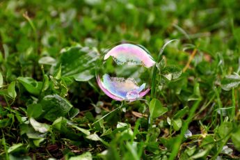 Ce le spunem copiilor despre Dumnezeu